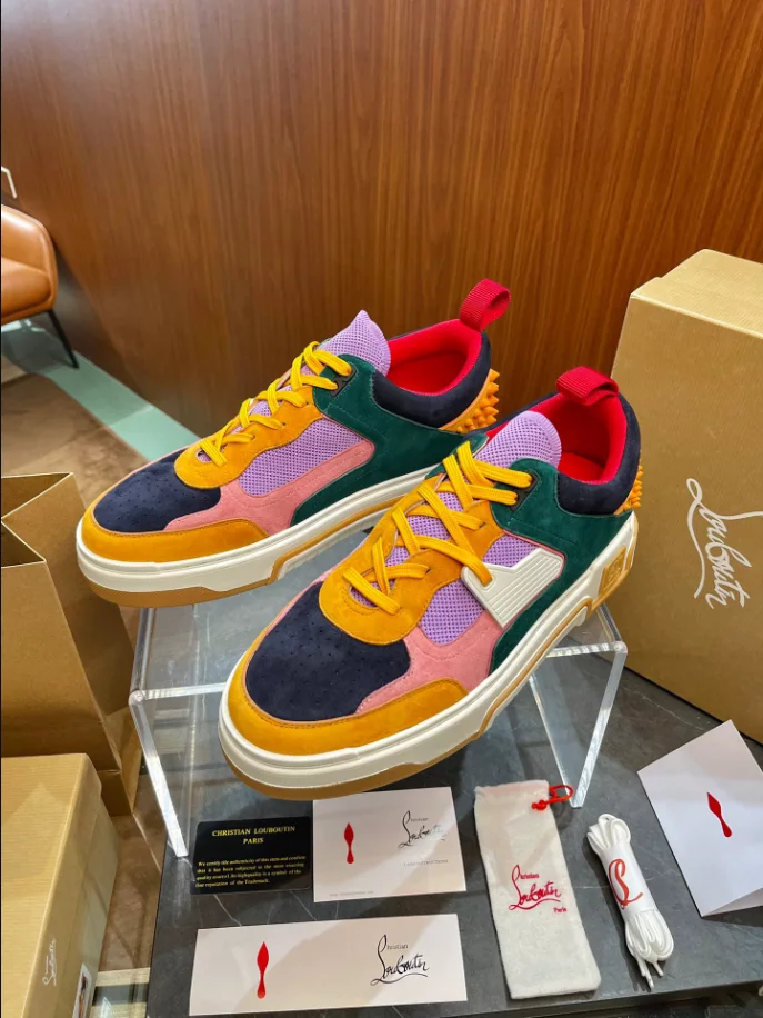 CHRISTIAN LOUBOUTIN ASTROLOUBI SNEAKER - CL174