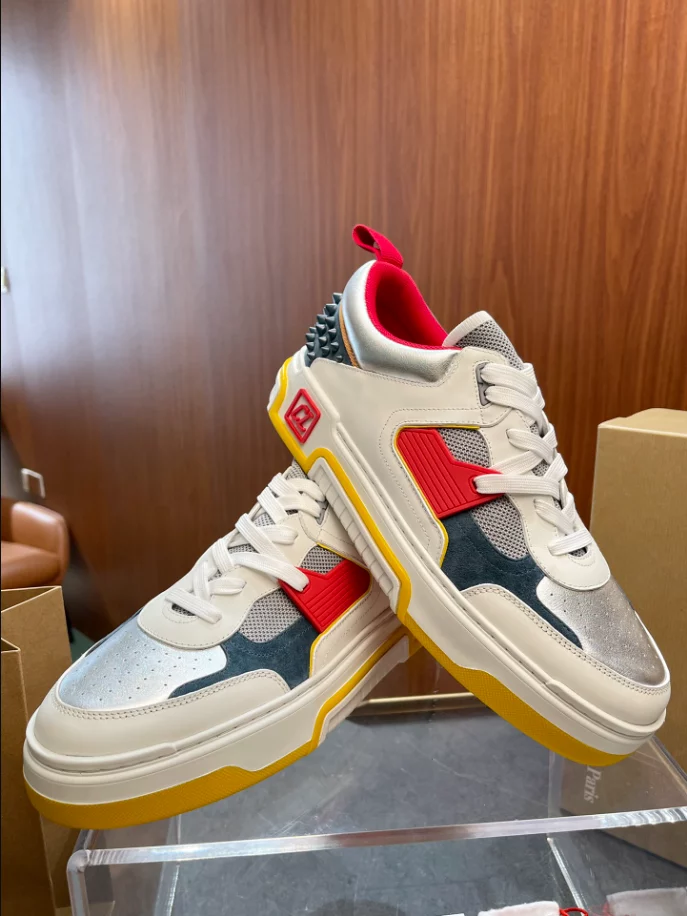 CHRISTIAN LOUBOUTIN ASTROLOUBI SNEAKER - CL175