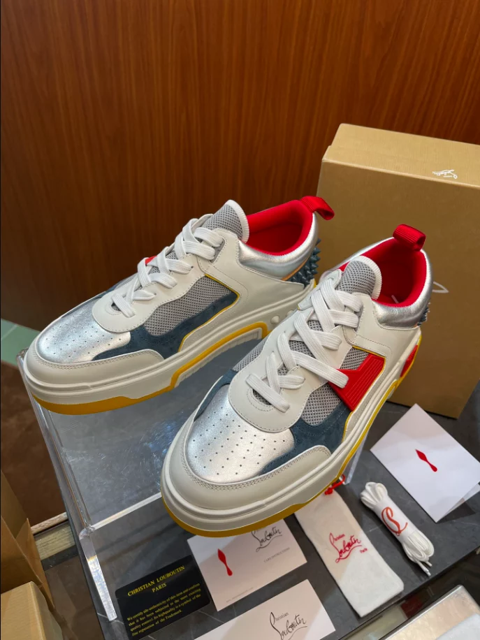 CHRISTIAN LOUBOUTIN ASTROLOUBI SNEAKER - CL175