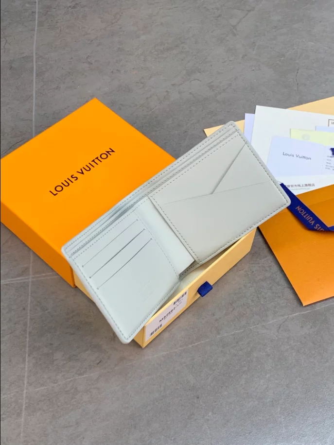 LV MULTIPLE WALLET- RRG088