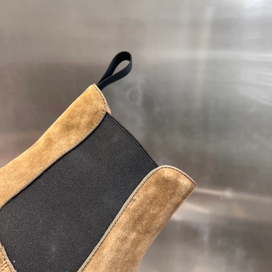 CHRISTIAN LOUBOUTIN HIGH-TOP SNEAKER - CL179