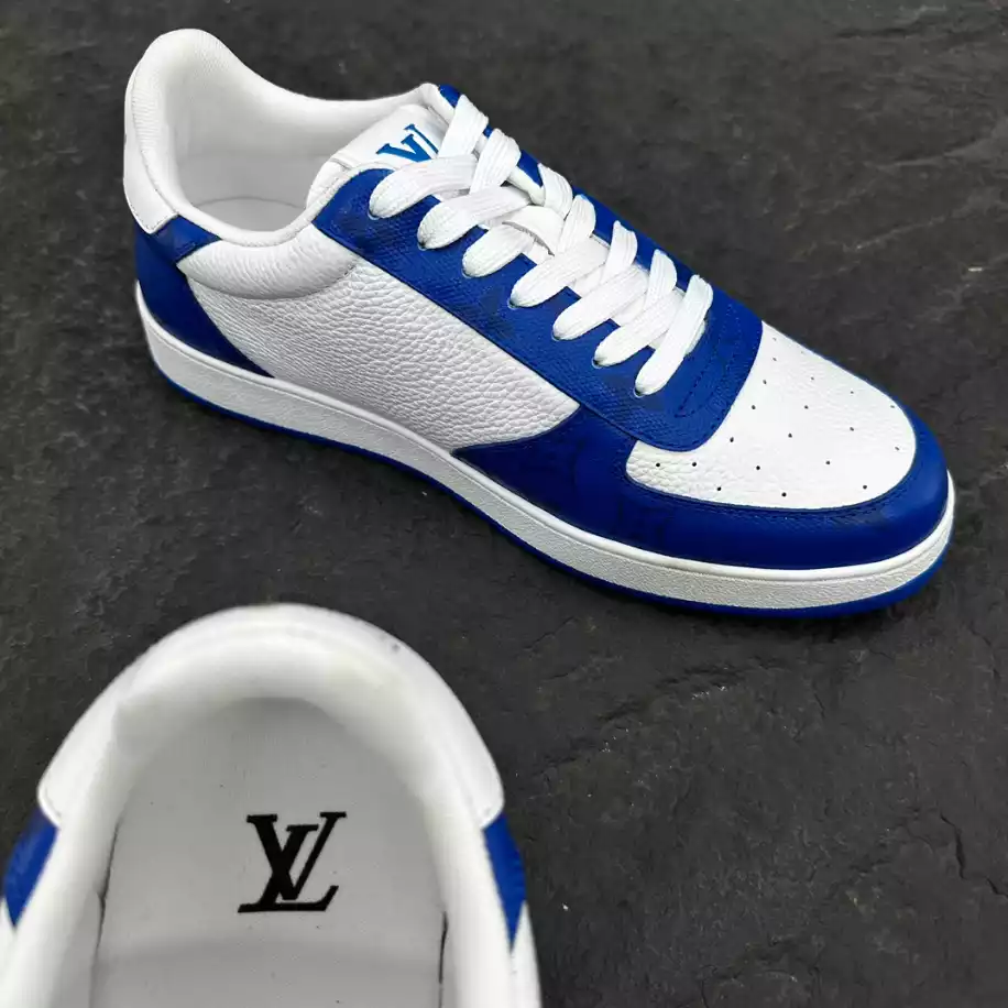 LV RIVOLI SNEAKER