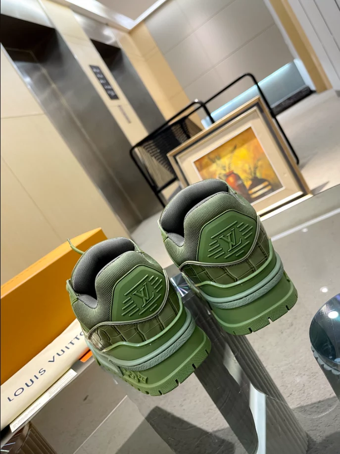 LV TRAINER MAXI SNEAKER