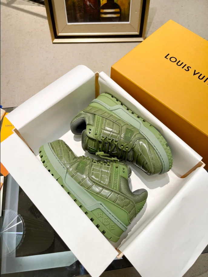 LV TRAINER MAXI SNEAKER