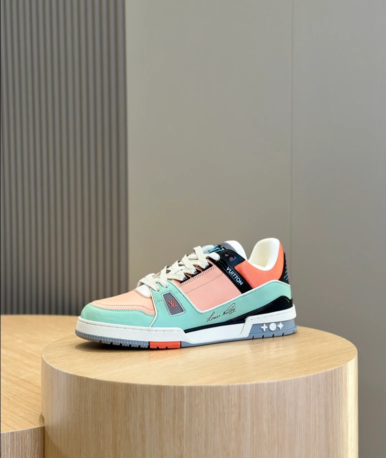 LV Trainer Sneaker
