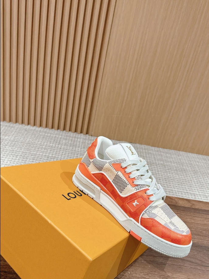 LV Trainer Sneaker