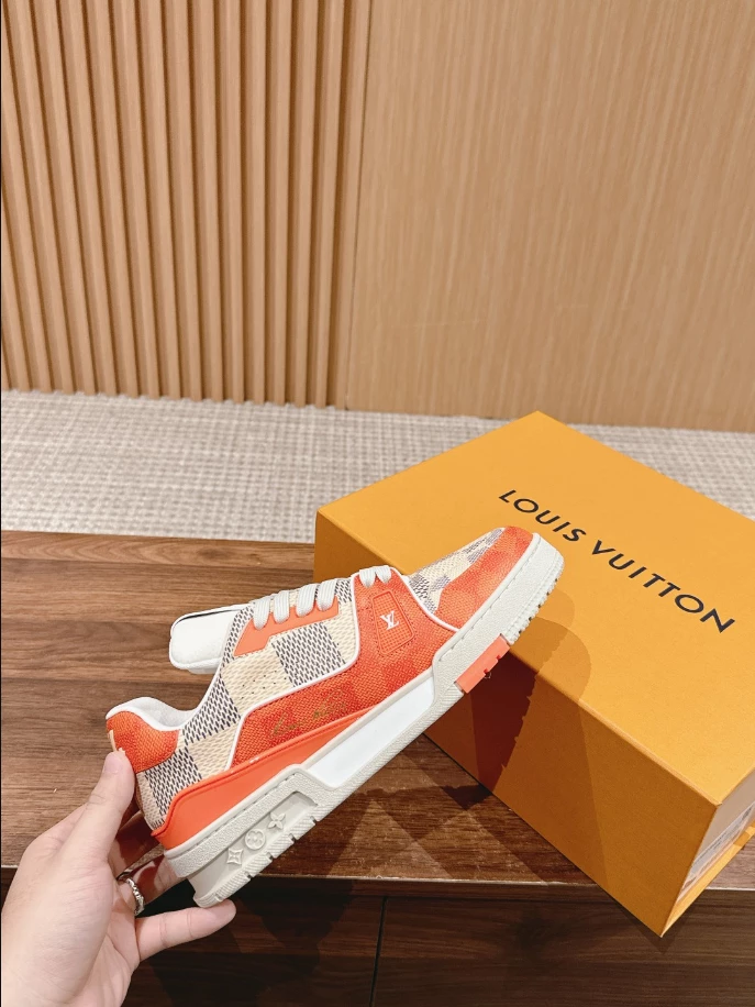LV Trainer Sneaker