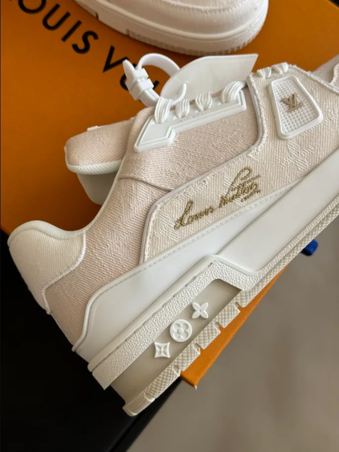 LV Trainer Sneaker