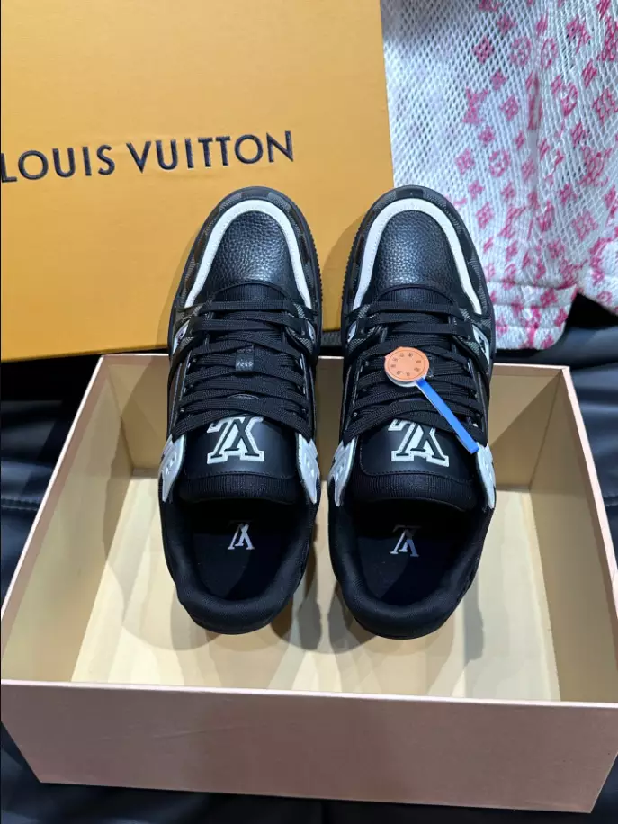 LV Trainer Sneaker