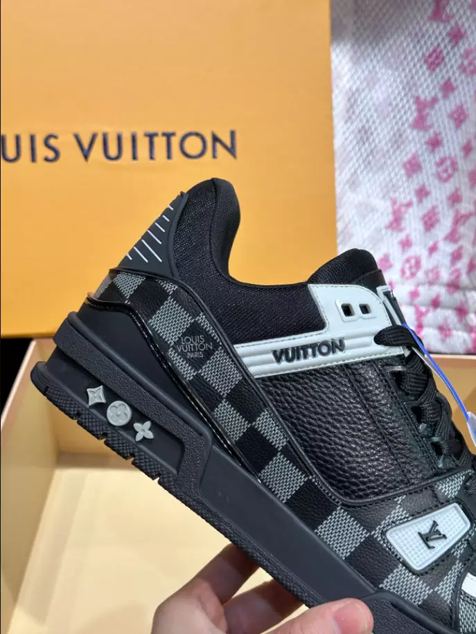 LV Trainer Sneaker
