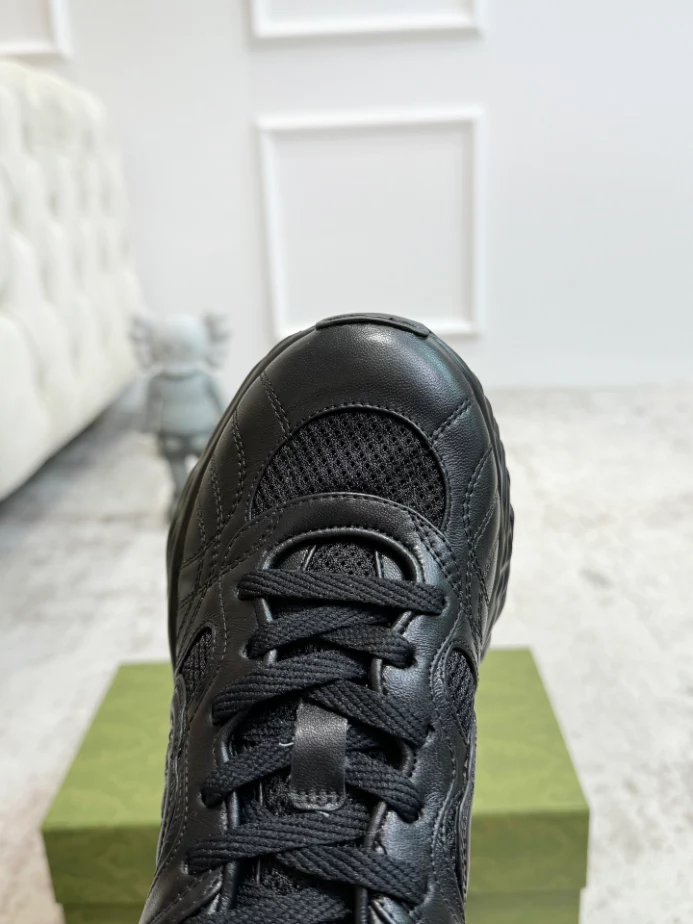 MEN'S GUCCI RIPPLE SNEAKER - GC251