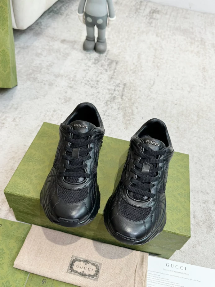 MEN'S GUCCI RIPPLE SNEAKER - GC251