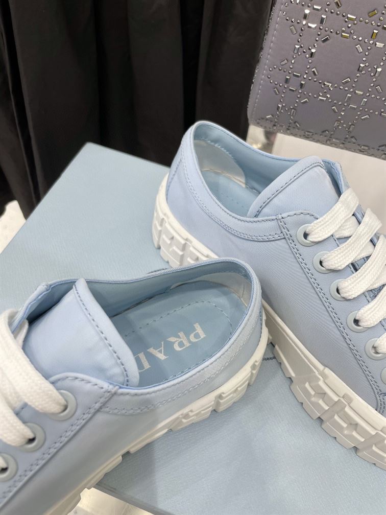 PRADA DOUBLE WHEEL RE-NYLON GABARDINE SNEAKERS LIGHT BLUE - PRD085