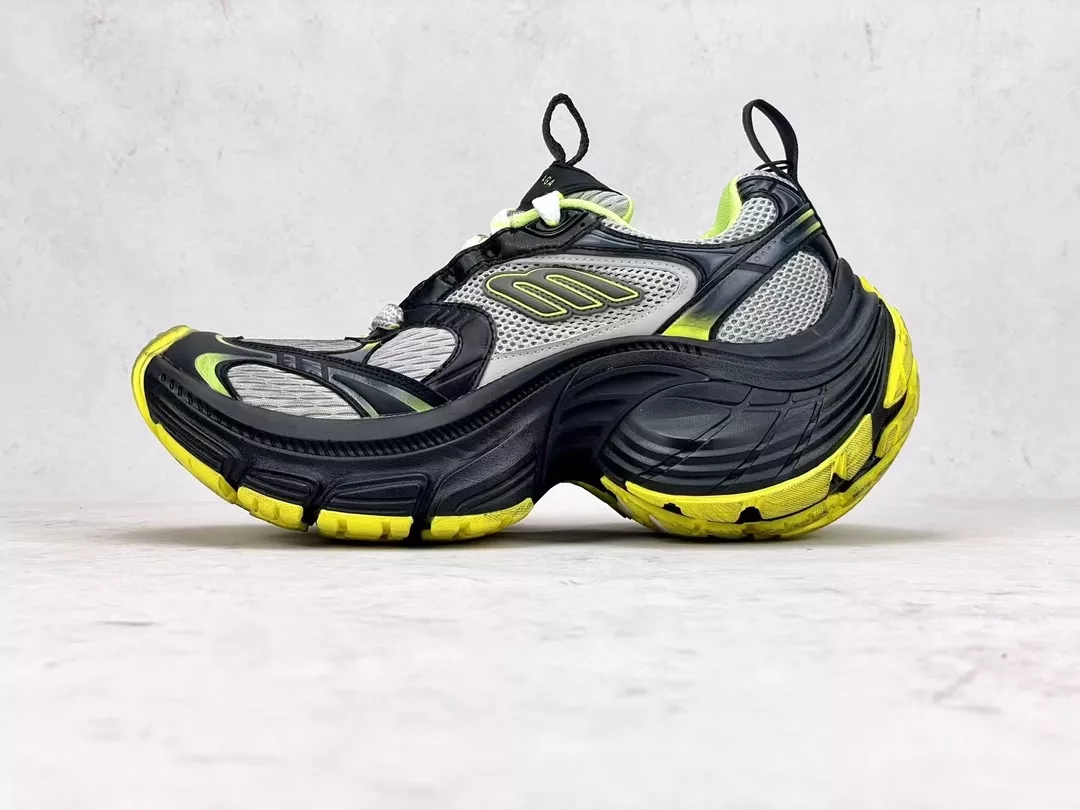 BALENCIAGA MEN'S 10XL SNEAKER IN GREY/YELLOW - BB272