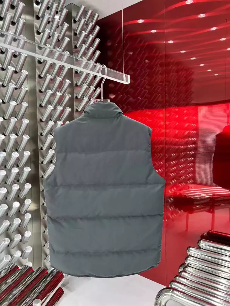 Canada Goose Freestyle Crew Vest Black Label - Repgod.org