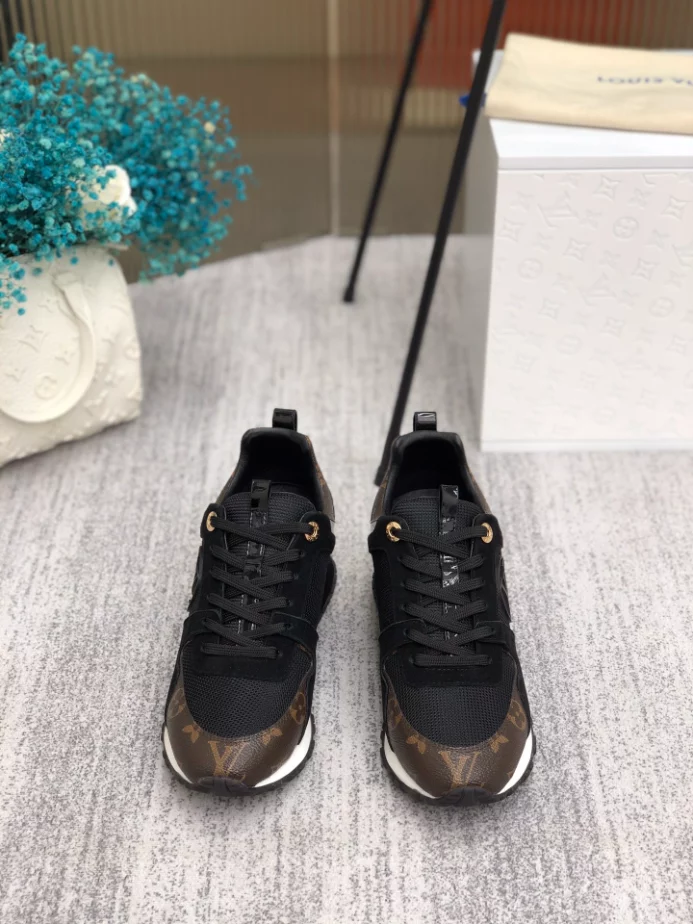 LV RUN AWAY SNEAKER