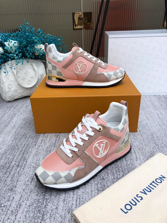 LV RUN AWAY SNEAKER