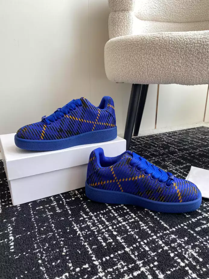 BURBERRY CHECKED KNITTED SNEAKERS - BBR100