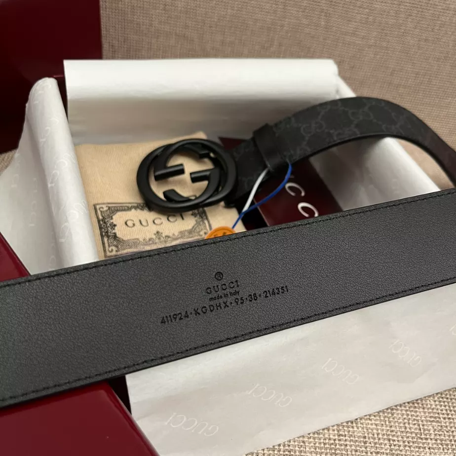 GUCCI BELT WITH INTERLOCKING G BUCKLE 4CM - B103