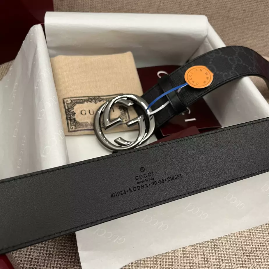 GUCCI BELT WITH INTERLOCKING G BUCKLE 4CM - B104