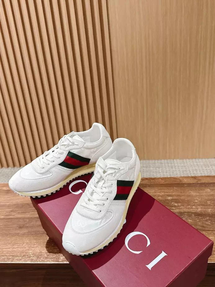 MEN'S GUCCI RE-MOTION SNEAKER - GC267
