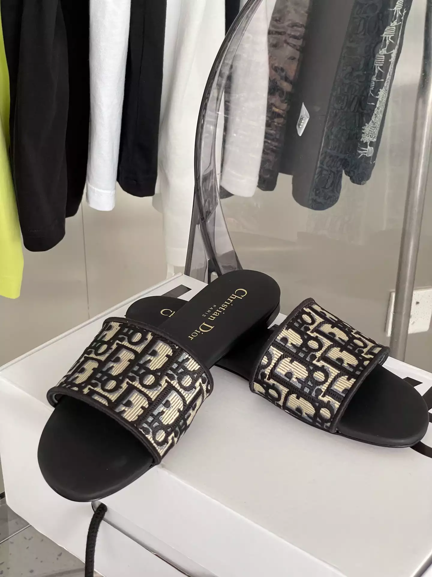 Dior Nnew Arrival - SDD006