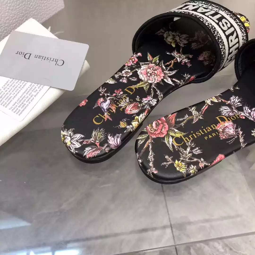Dior Slippers - SDD001