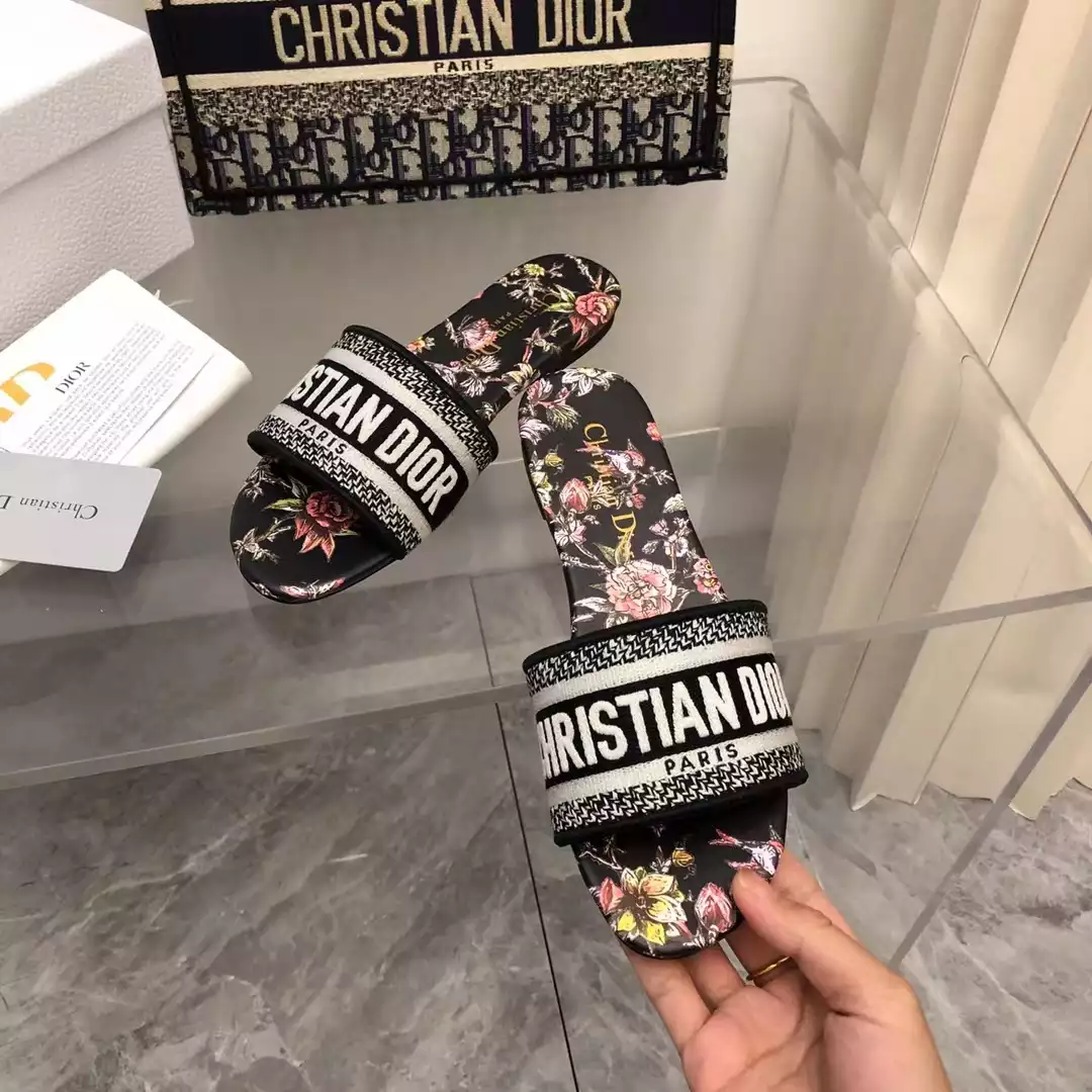 Dior Slippers - SDD001