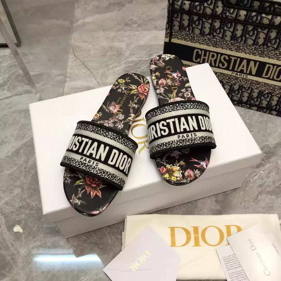 Dior Slippers - SDD001