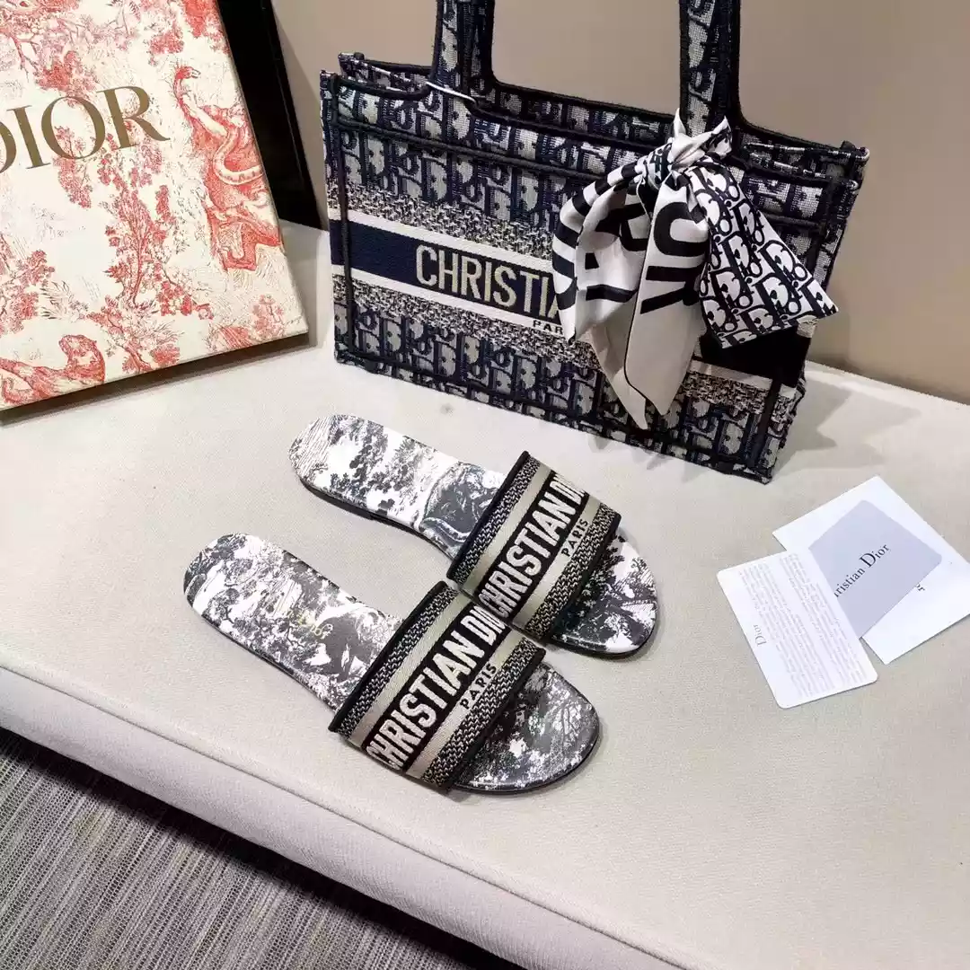 Dior Slippers - SDD011