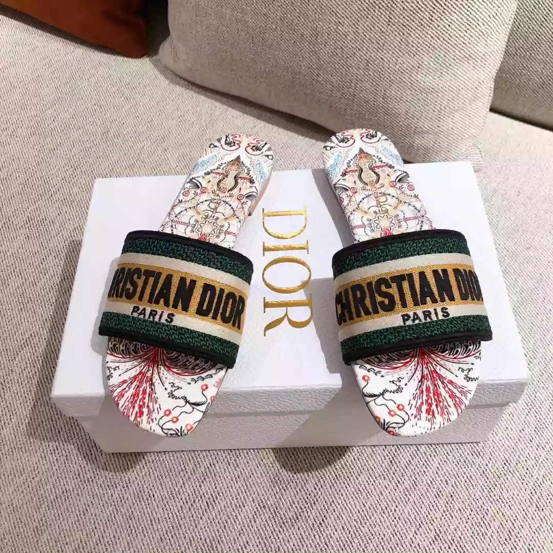 Dior Slippers - SDD020