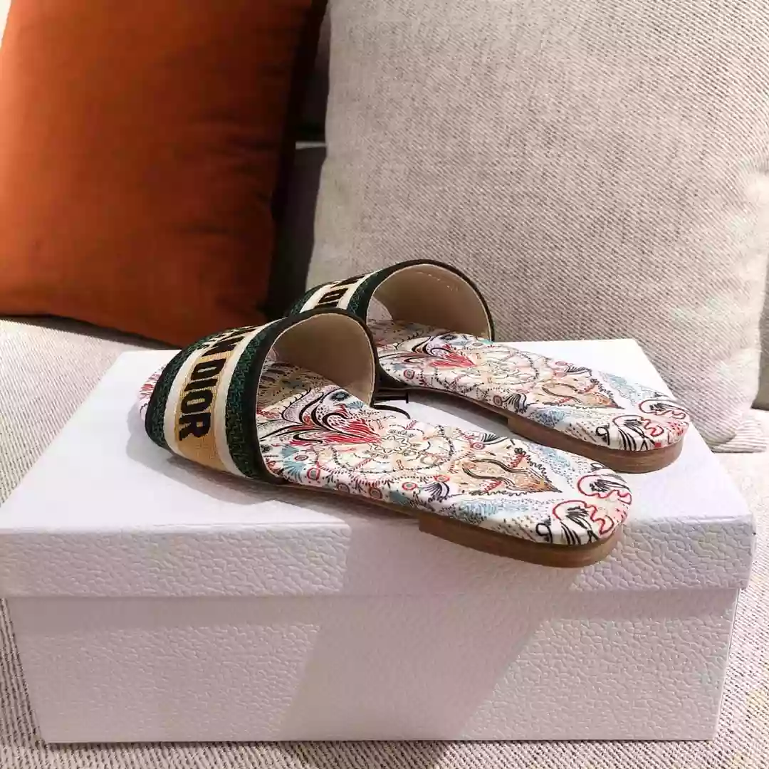 Dior Slippers - SDD020