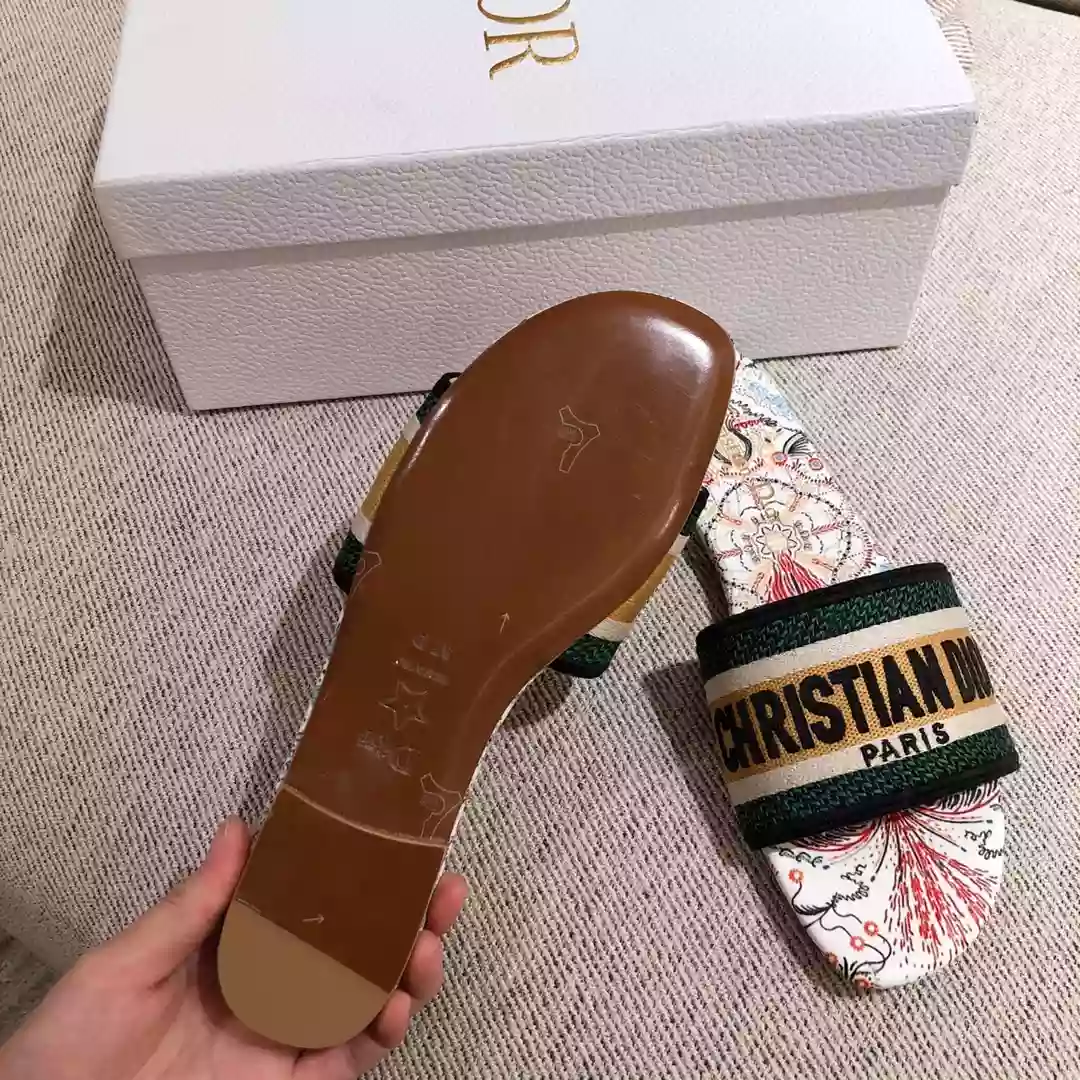 Dior Slippers - SDD020
