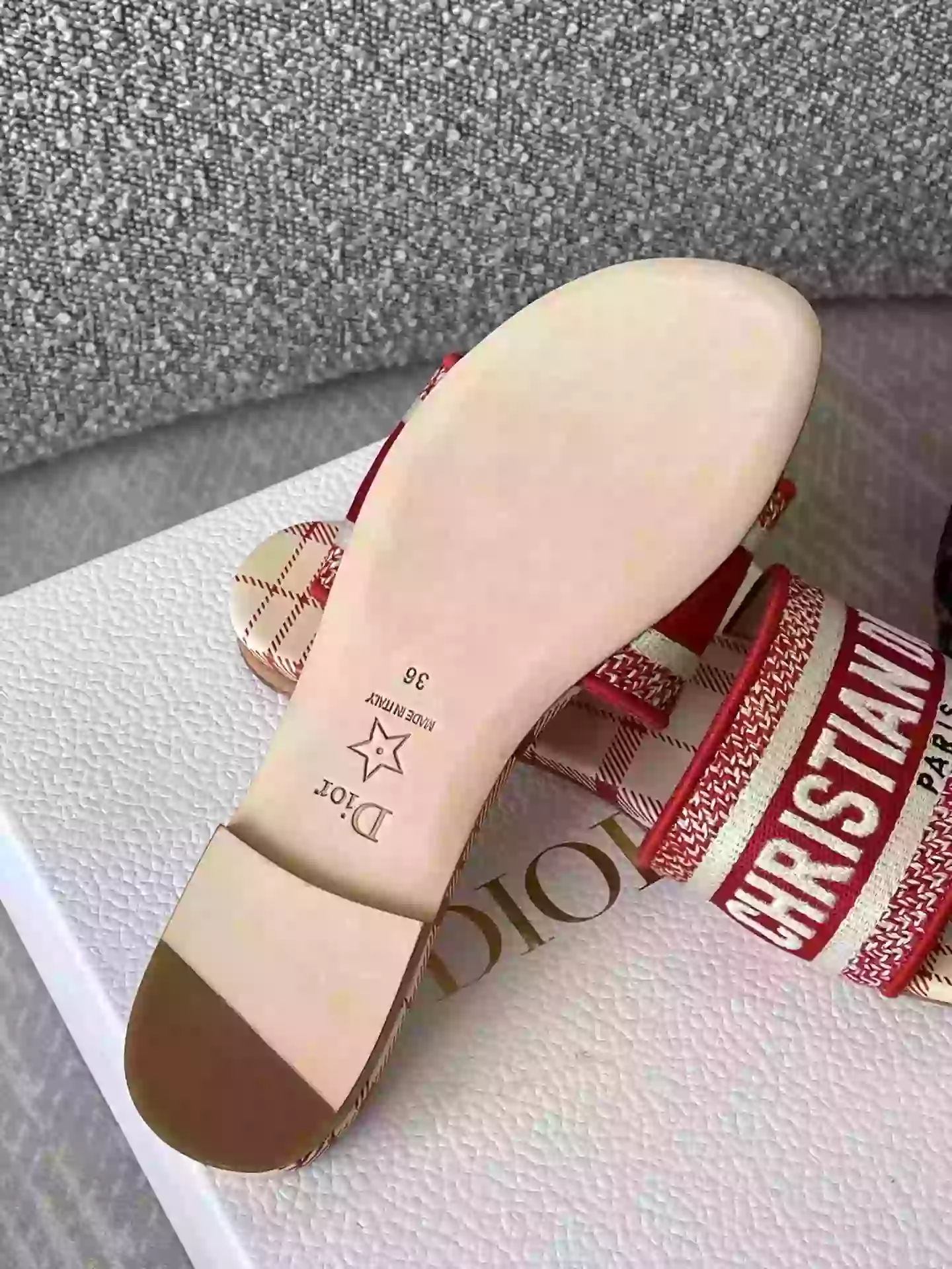 Dior Slippers - SDD024