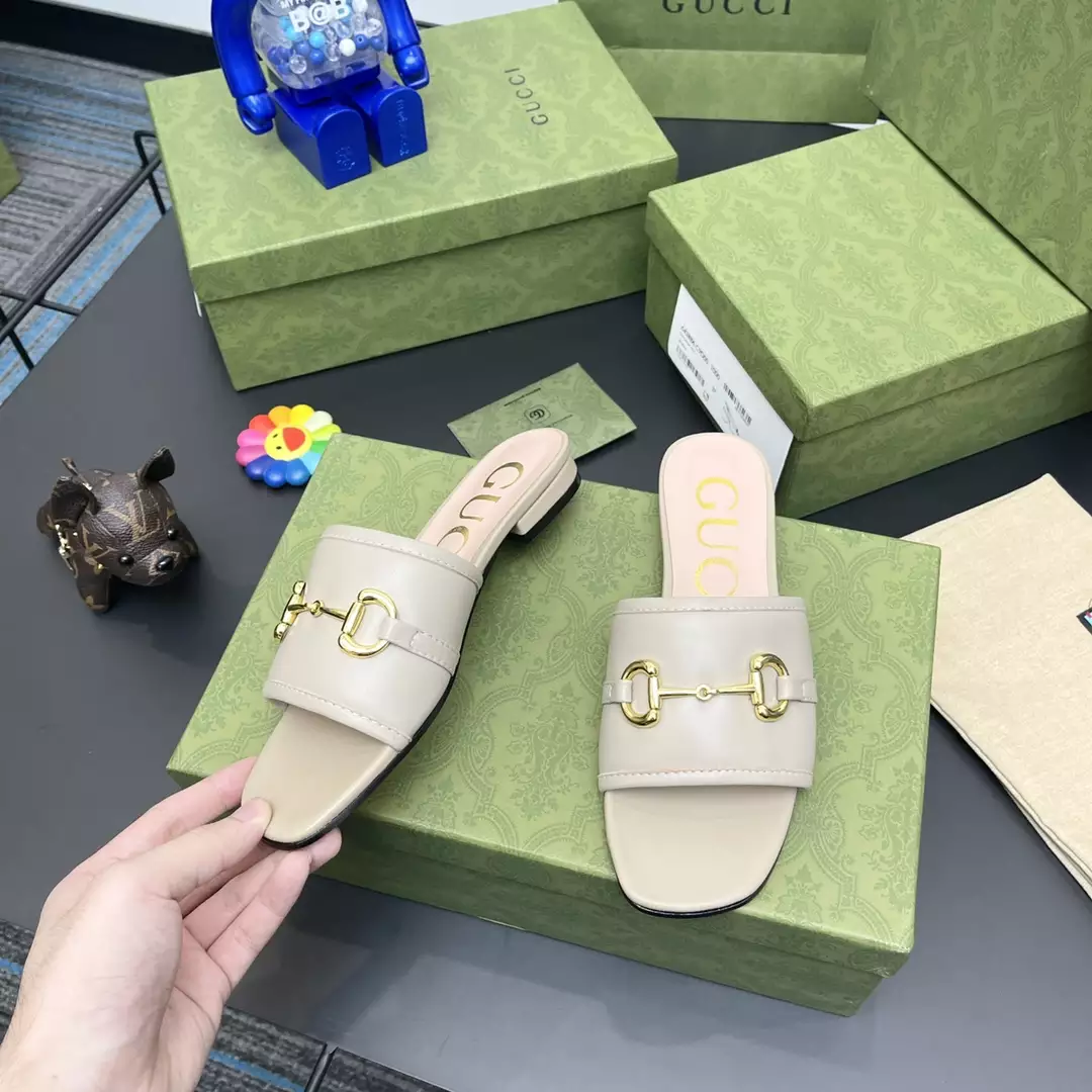 GUCCI SLIPPERS - SDG025