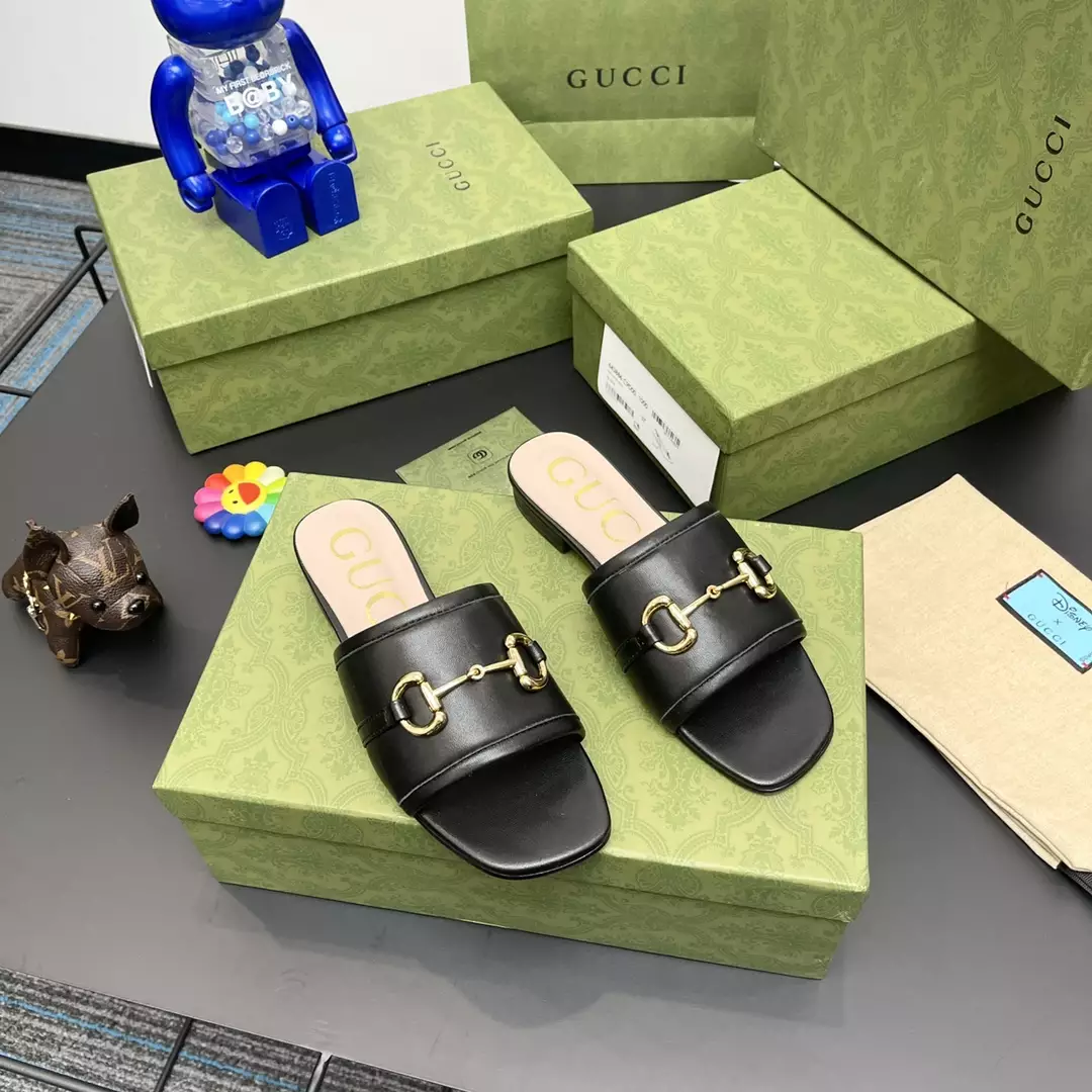 GUCCI SLIPPERS - SDG026