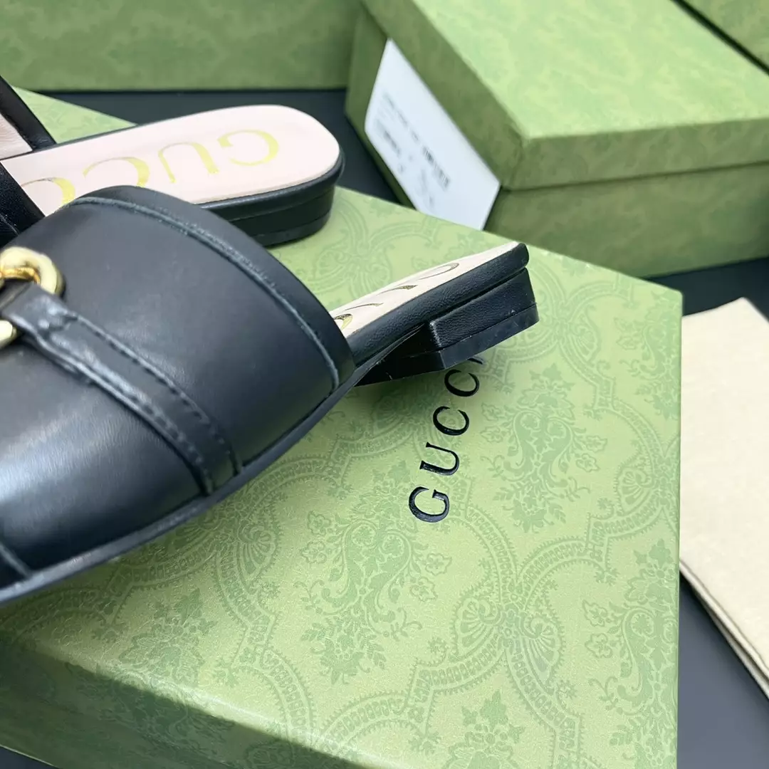 GUCCI SLIPPERS - SDG026