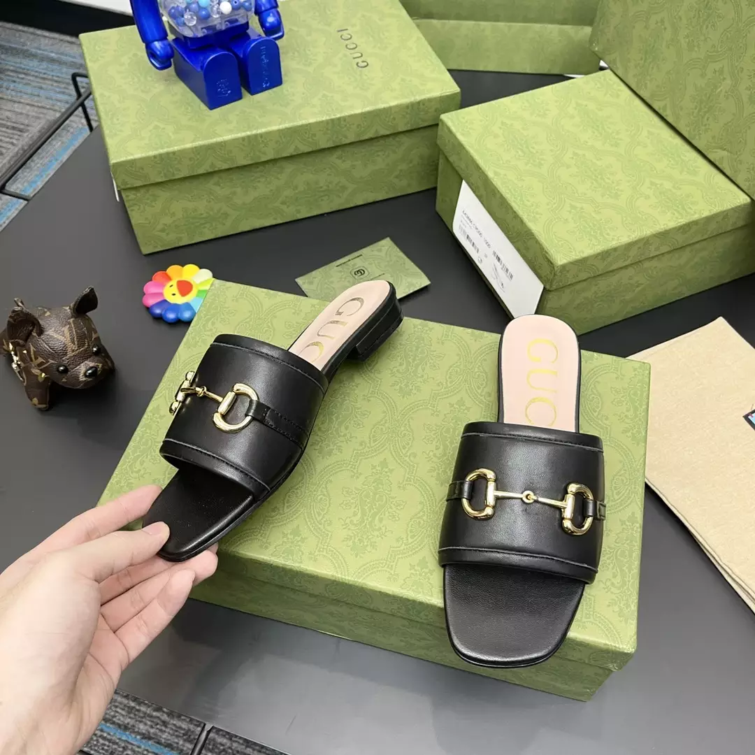 GUCCI SLIPPERS - SDG026