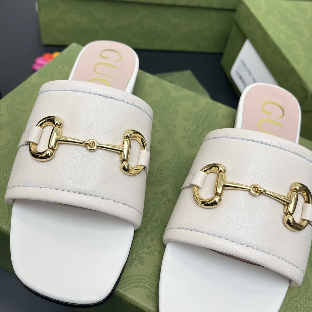 GUCCI SLIPPERS - SDG027