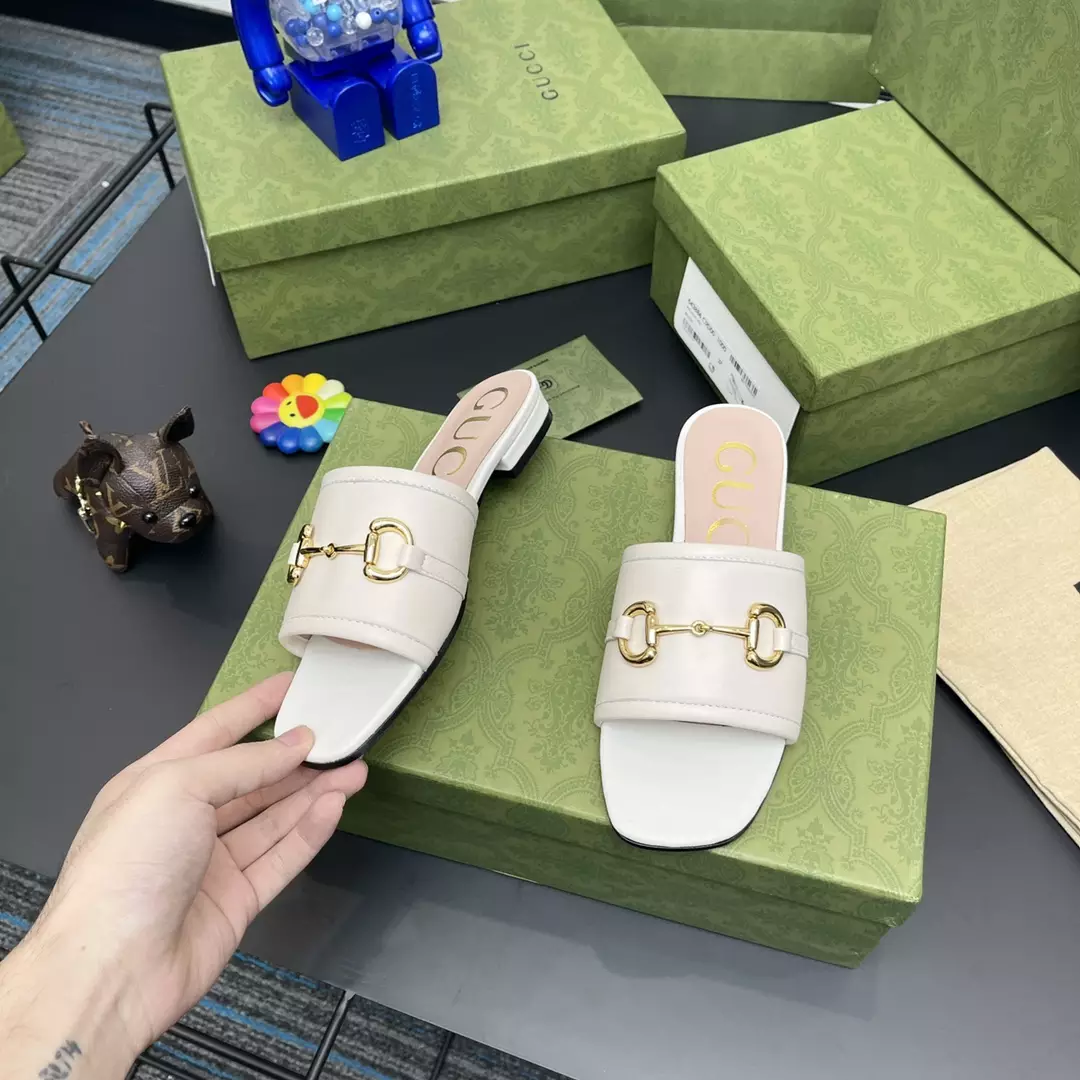 GUCCI SLIPPERS - SDG027