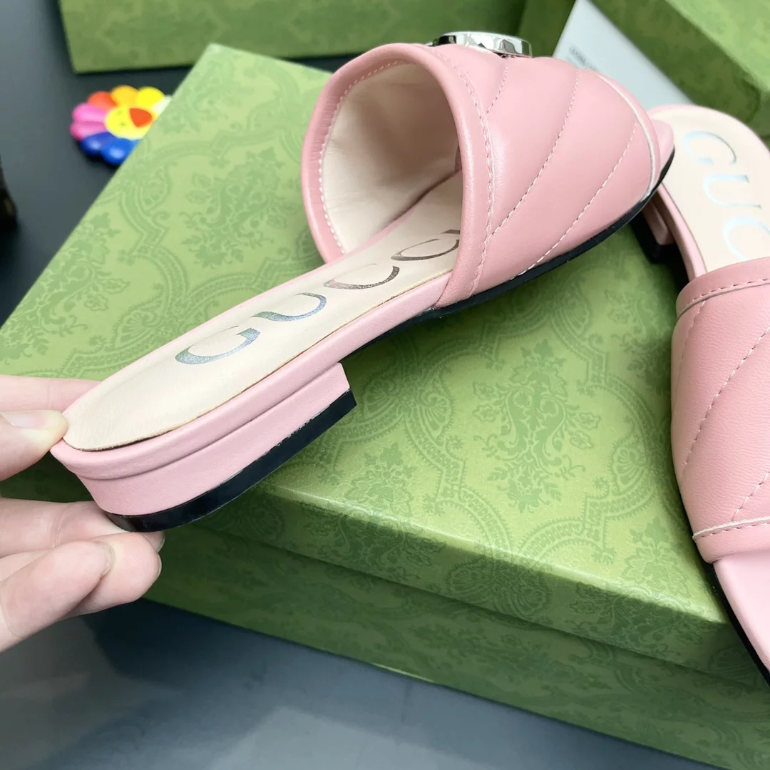 GUCCI SLIPPERS - SDG028