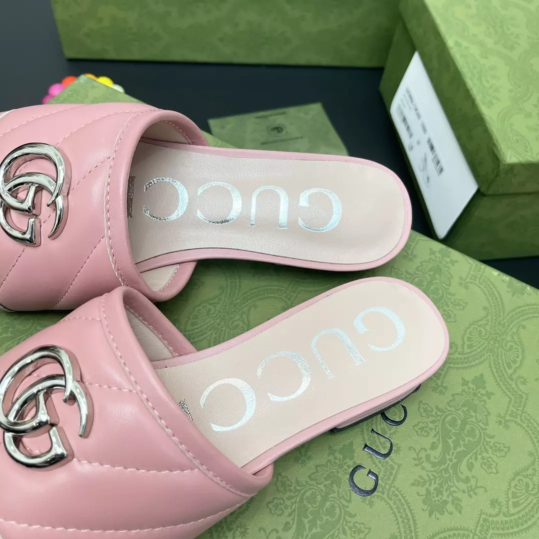 GUCCI SLIPPERS - SDG028