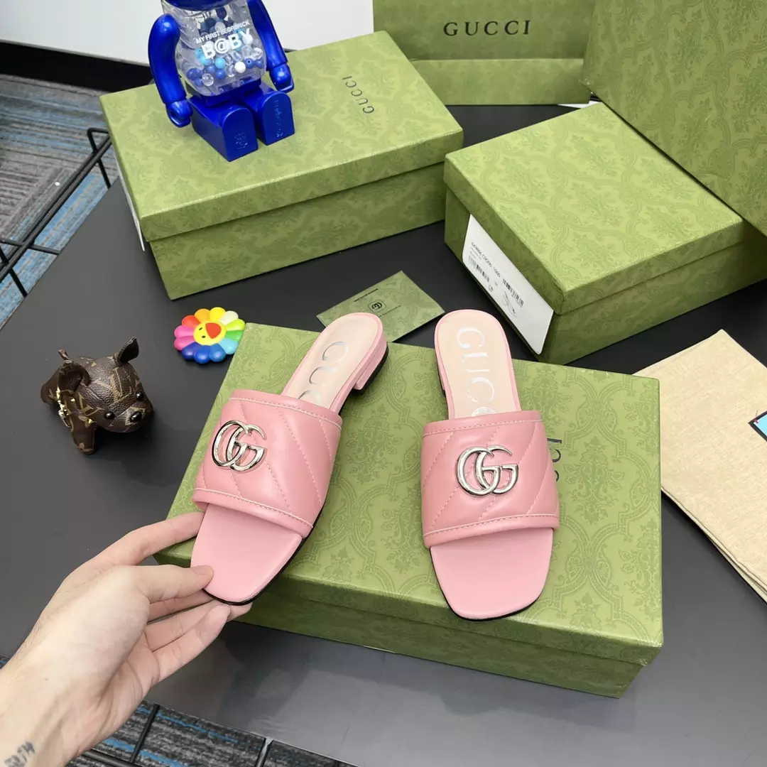 GUCCI SLIPPERS - SDG028