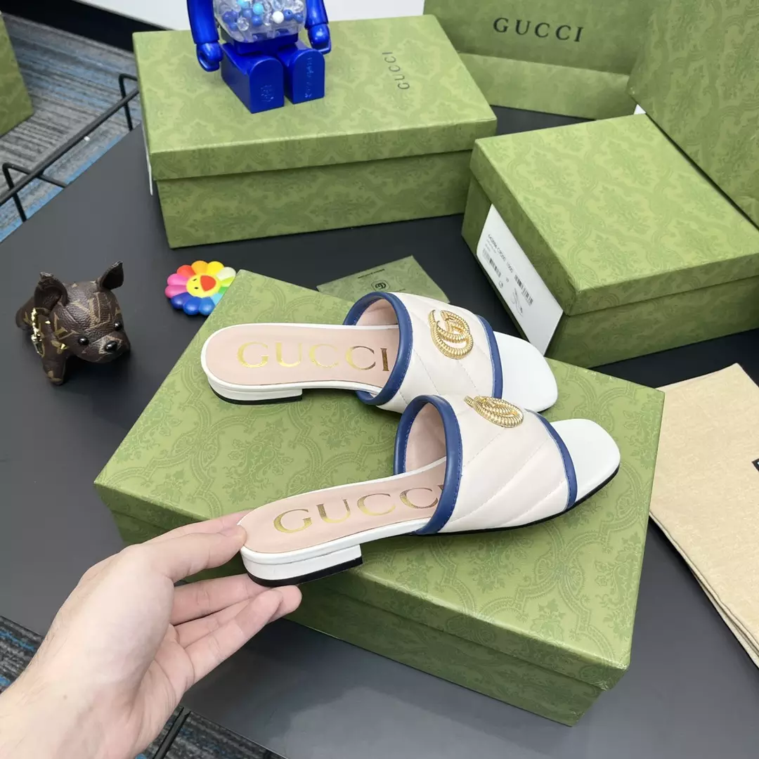 GUCCI SLIPPERS - SDG029