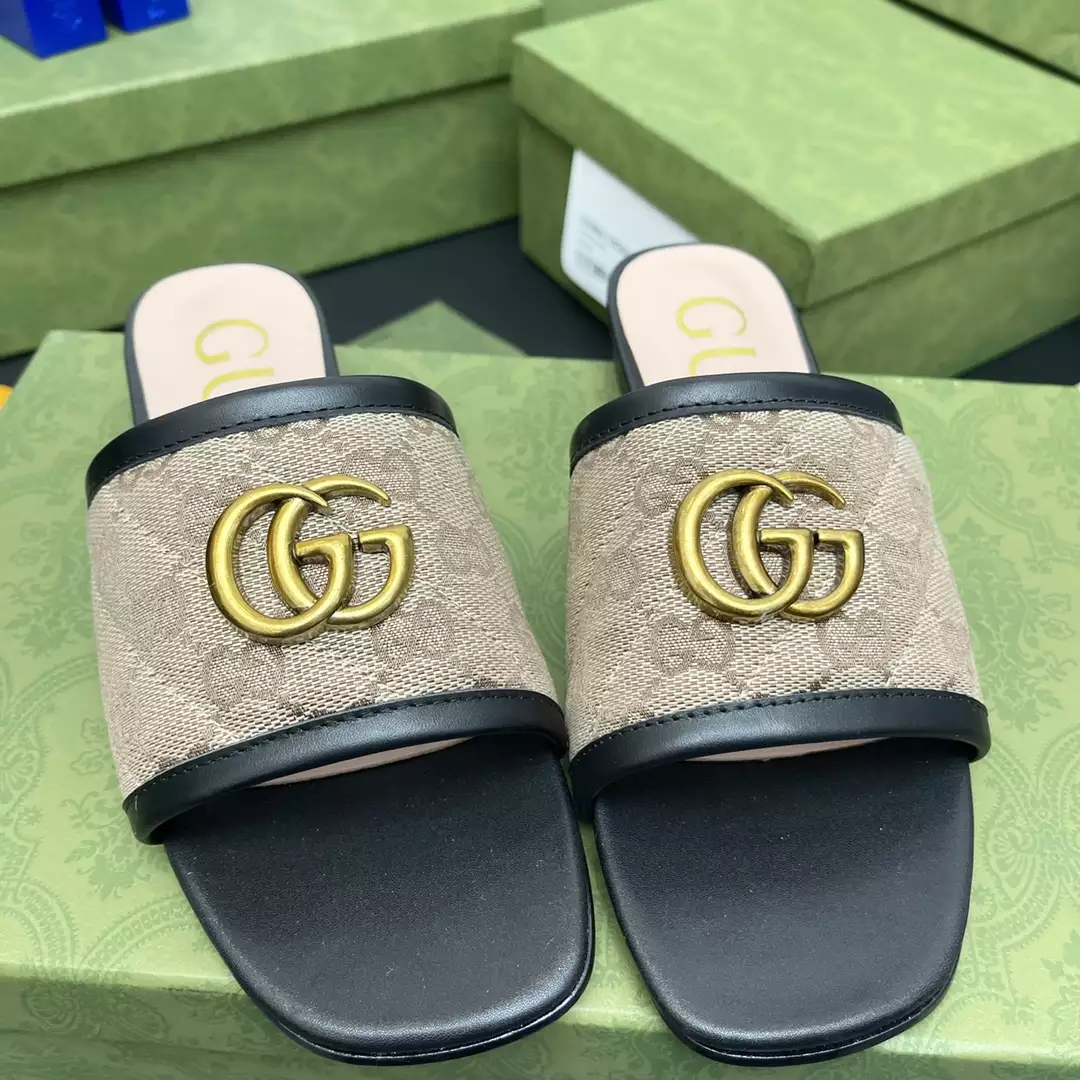 GUCCI SLIPPERS - SDG031