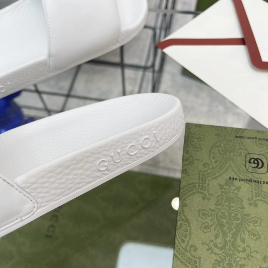 GUCCI SLIPPERS - SDG034