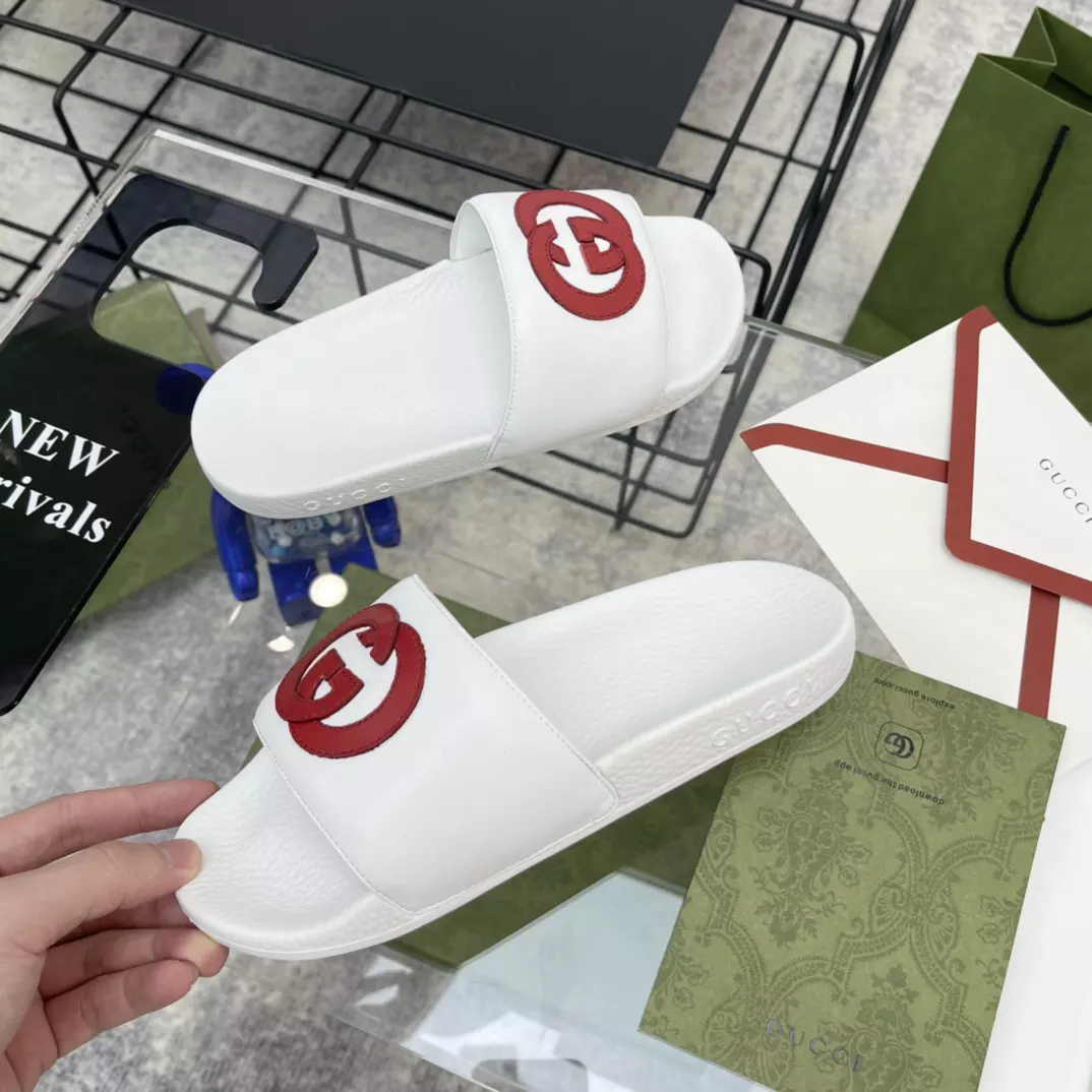 GUCCI SLIPPERS - SDG034