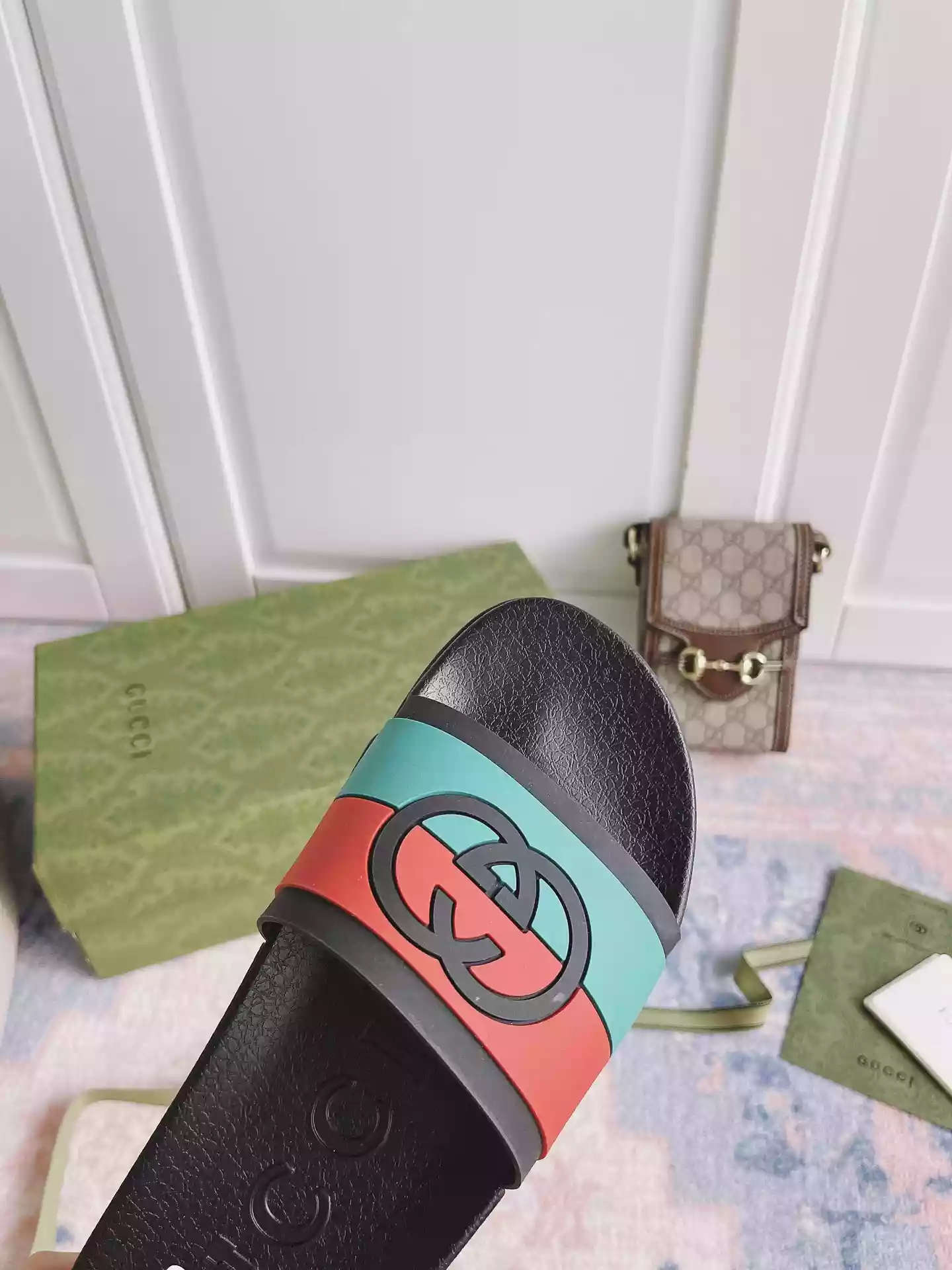 GUCCI SLIPPERS - SDG035