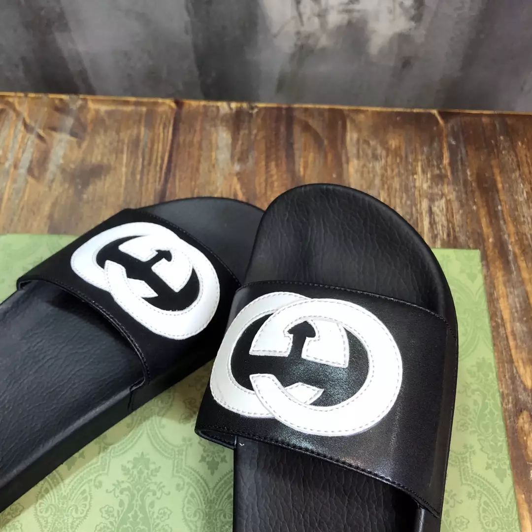 GUCCI SLIPPERS - SDG036