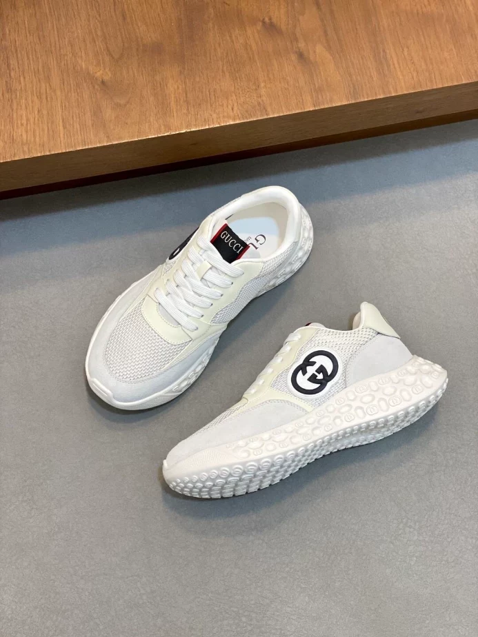 MEN'S GUCCI SNEAKER - GC272